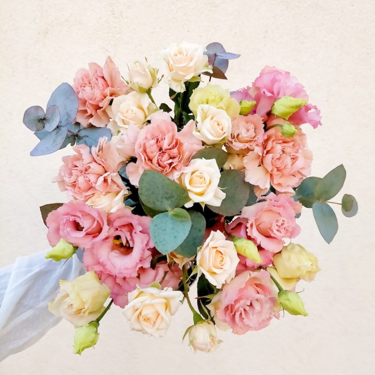 Livraison de votre bouquet de fleurs Jeanne à Paris